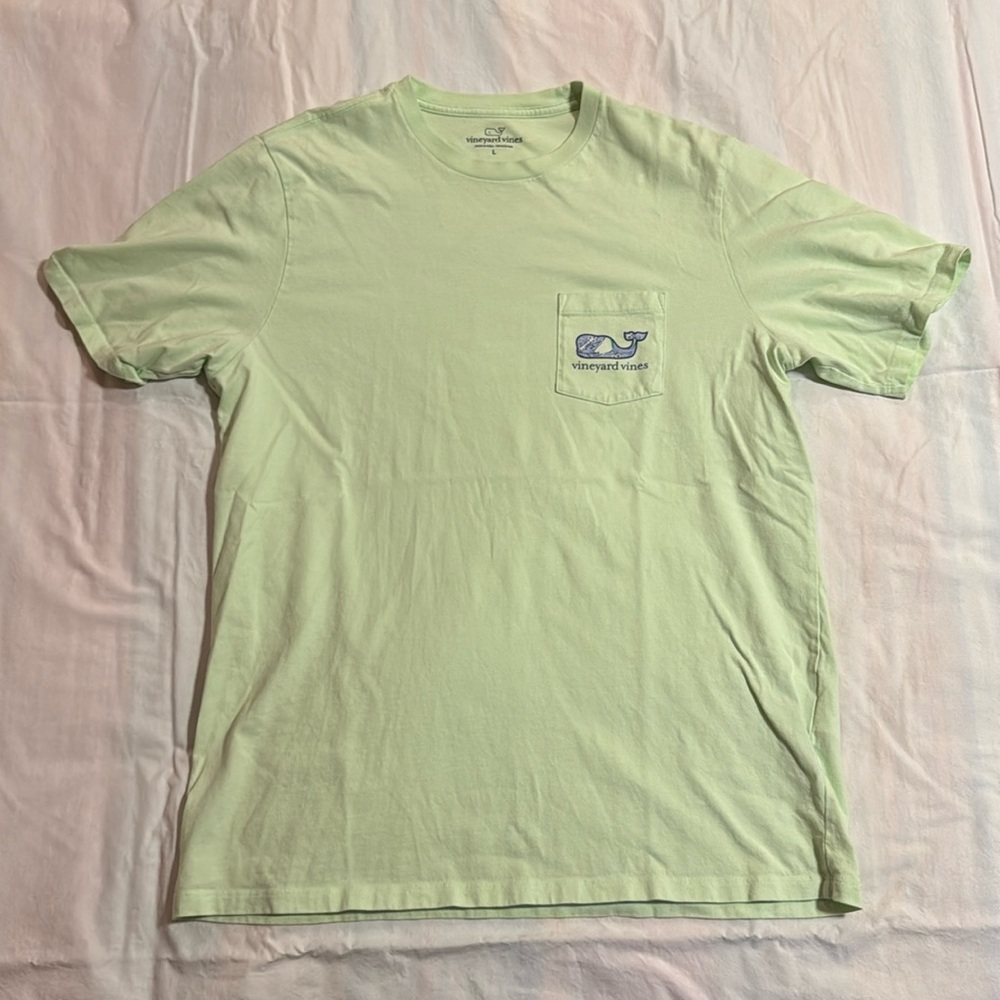 Key Lime Vineyard vines Tshirt